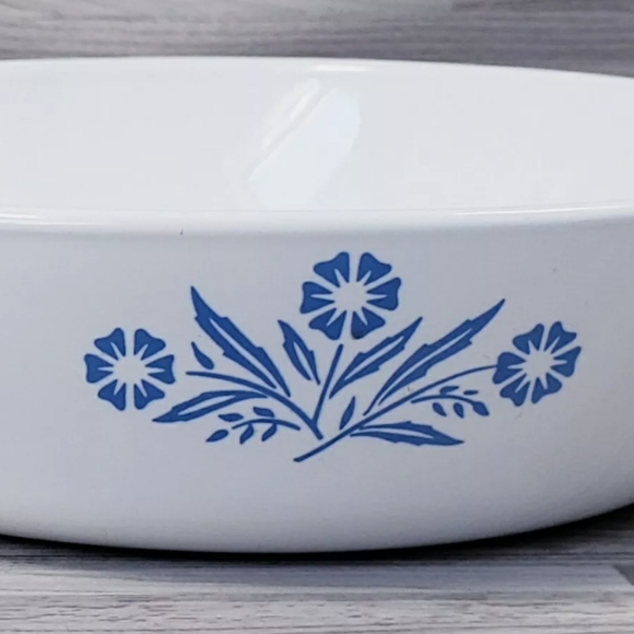 2 Vintage Corning Ware Cornflower Blue P-83-B Sauce Pan Skillets - Picture 3 of 10